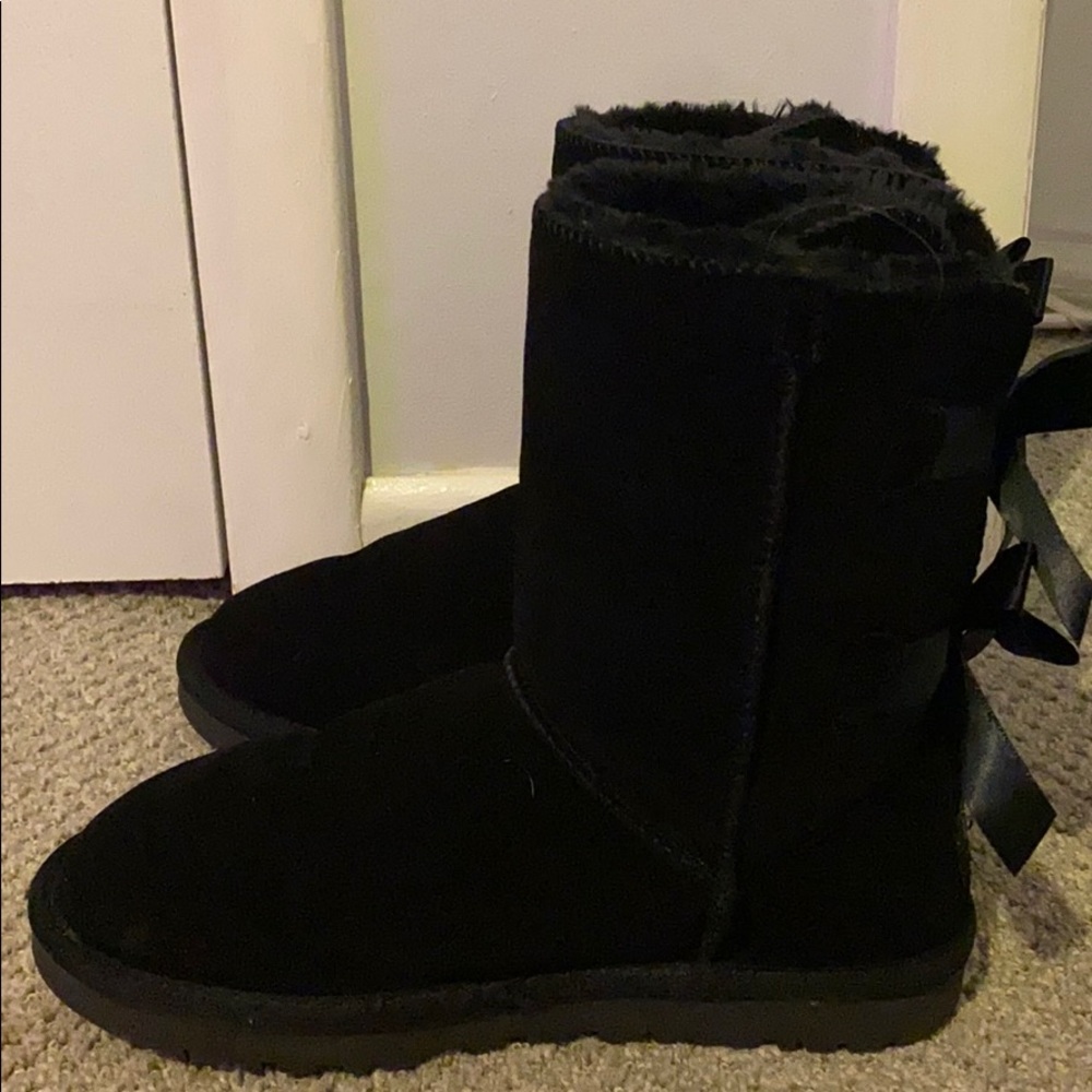 Barely used brand new UGG BAILEY BOW BOOTS